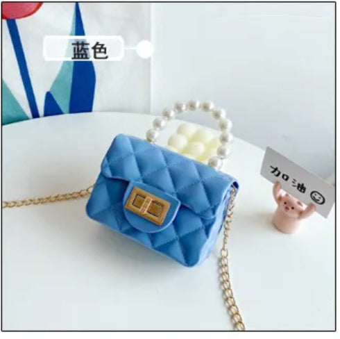 Silicon sling bag for kids